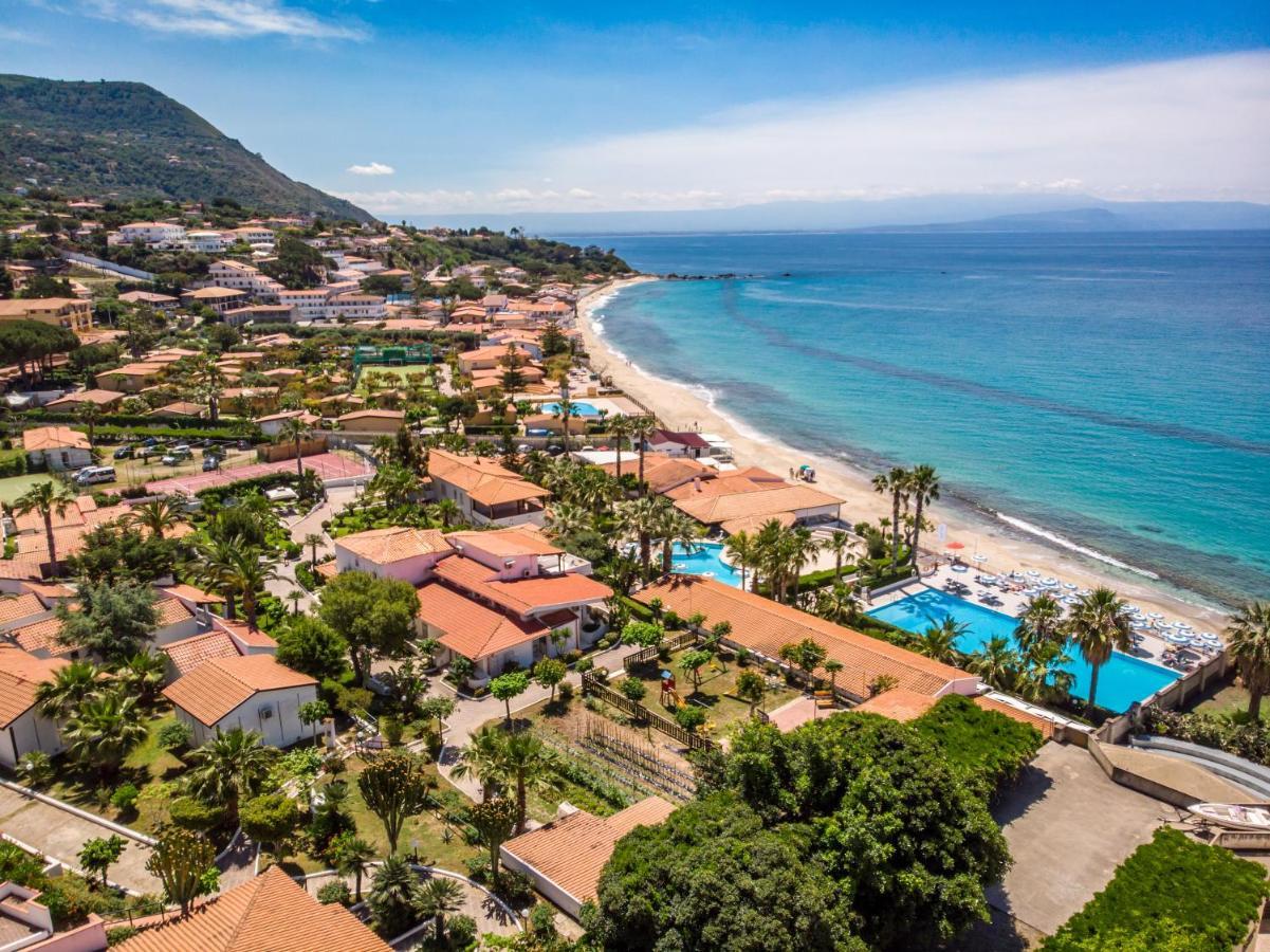 Villaggio Baia D'Ercole Capo Vaticano Exterior photo