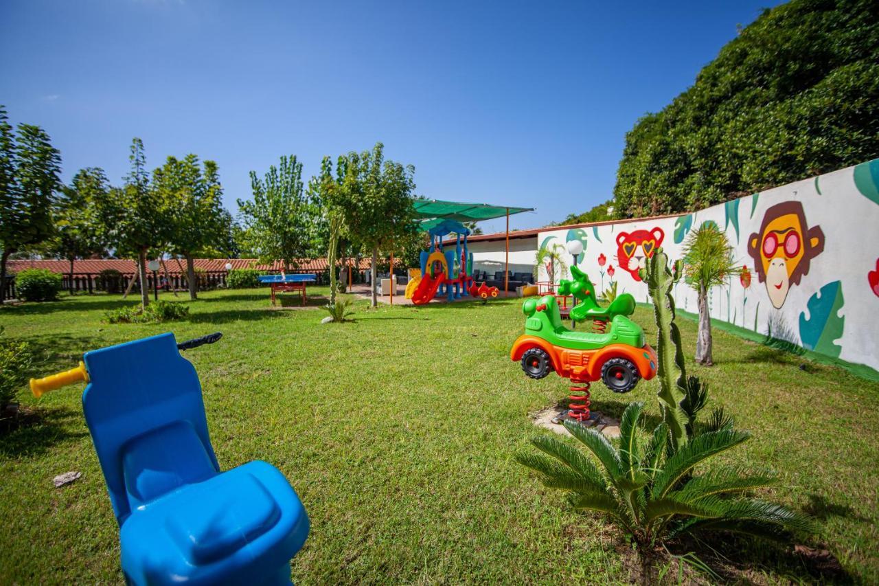 Villaggio Baia D'Ercole Capo Vaticano Exterior photo